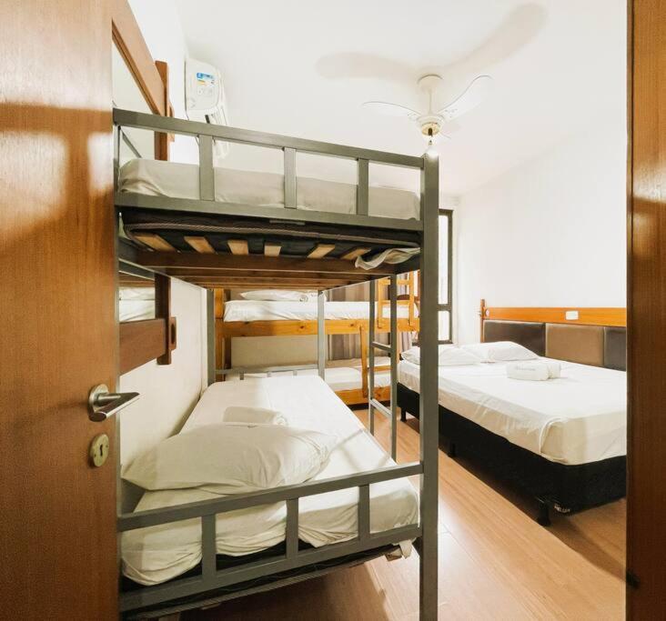 Com Estrutura De A Apartamento