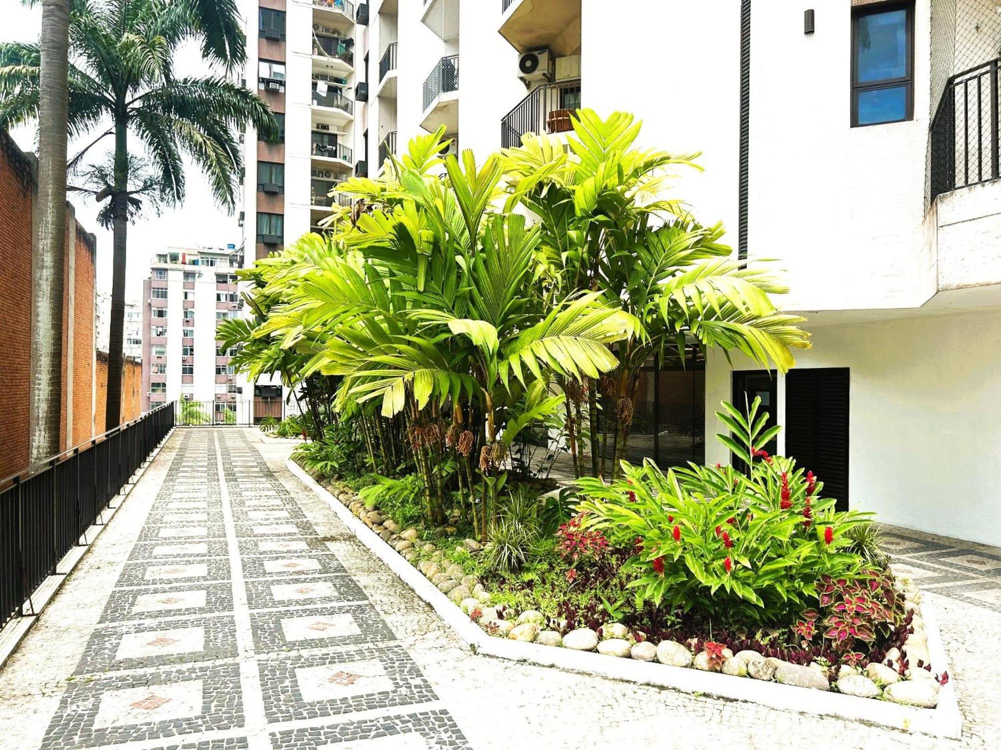 Com Estrutura De A Apartamento *